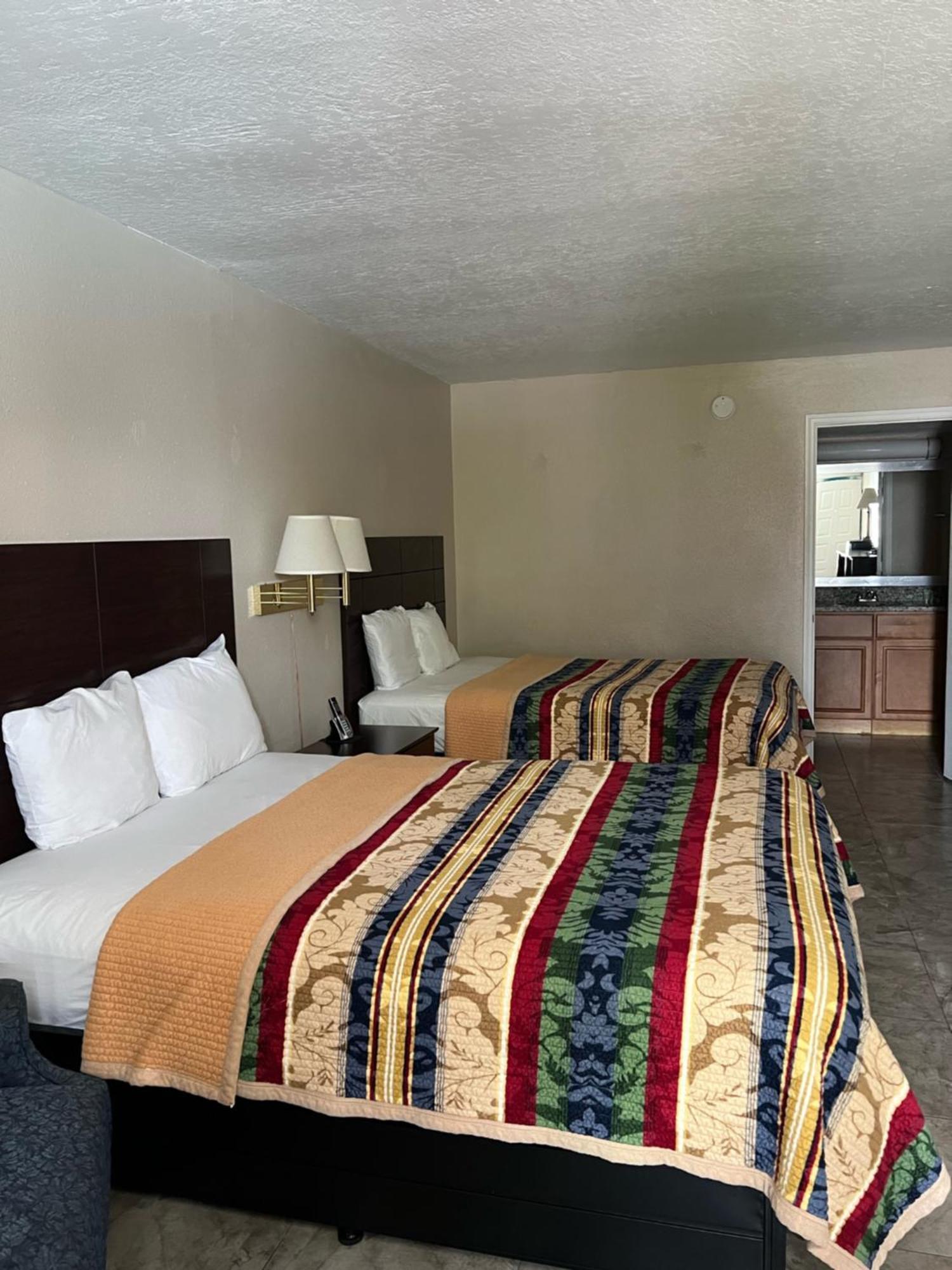 Rodeway Inn New Port Richey Buitenkant foto