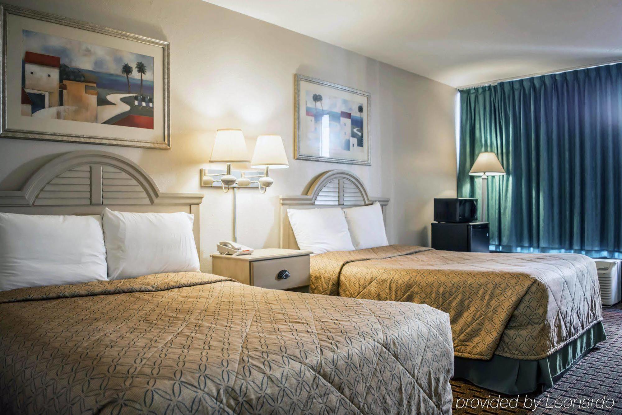 Rodeway Inn New Port Richey Buitenkant foto
